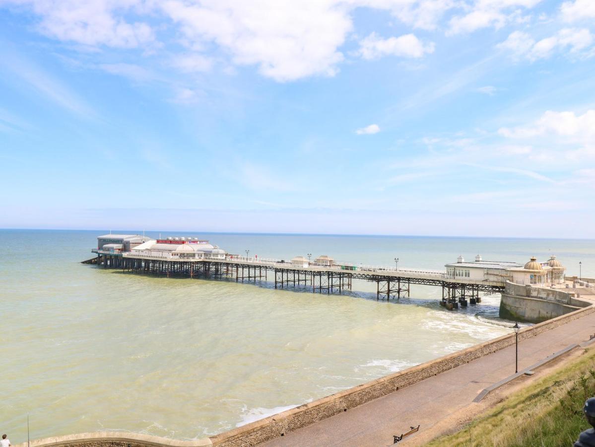 Rose Cottage Cromer Exterior photo